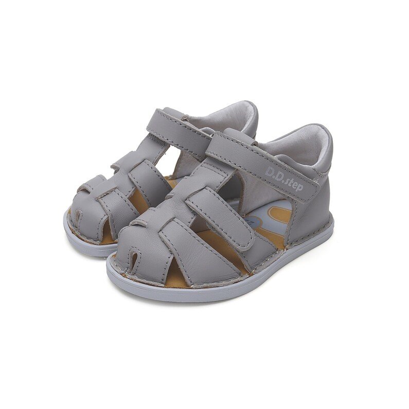 Pilkos barefoot basutės 20-25 d. G076-41942C