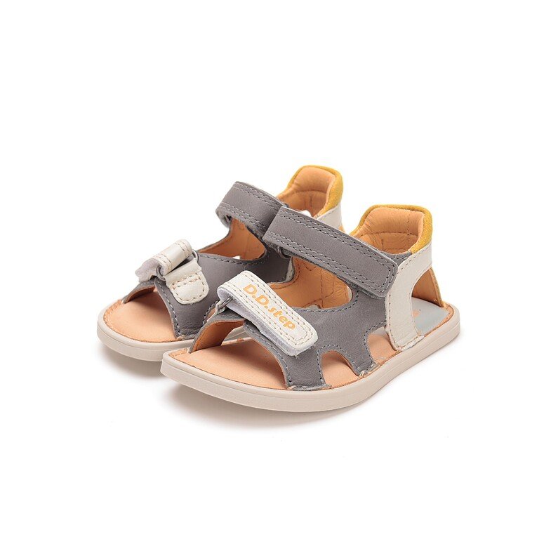 Pilkos barefoot basutės 20-25 d. G076-51334A