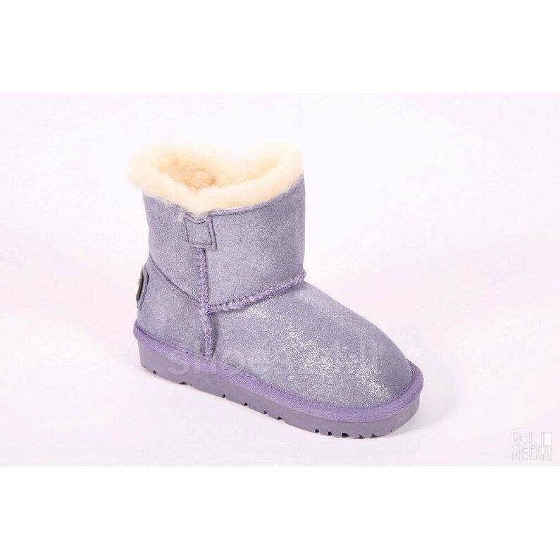 Sniego batai mergaitei